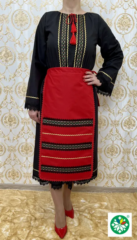 Costum traditional femei model 9