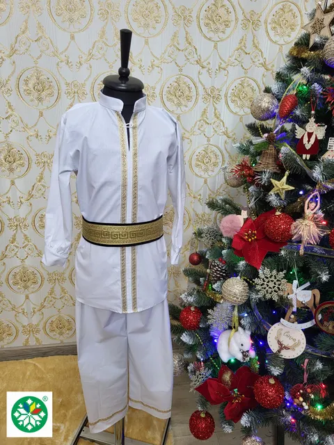 Costum traditional pentru baieti model 2