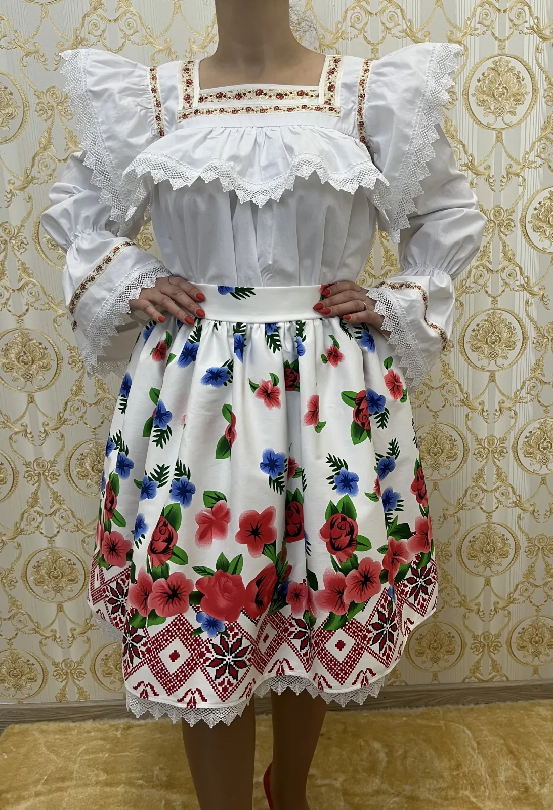 Fusta traditionala Tatiana