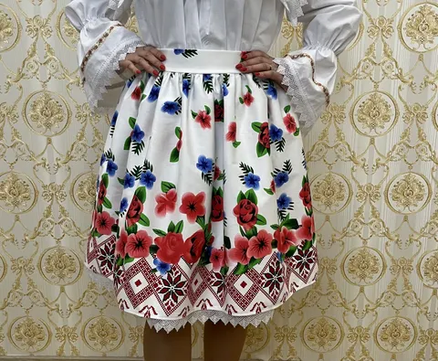 Fusta traditionala Tatiana