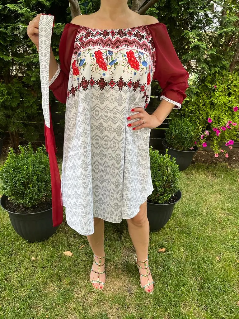 Rochie traditionala Anita