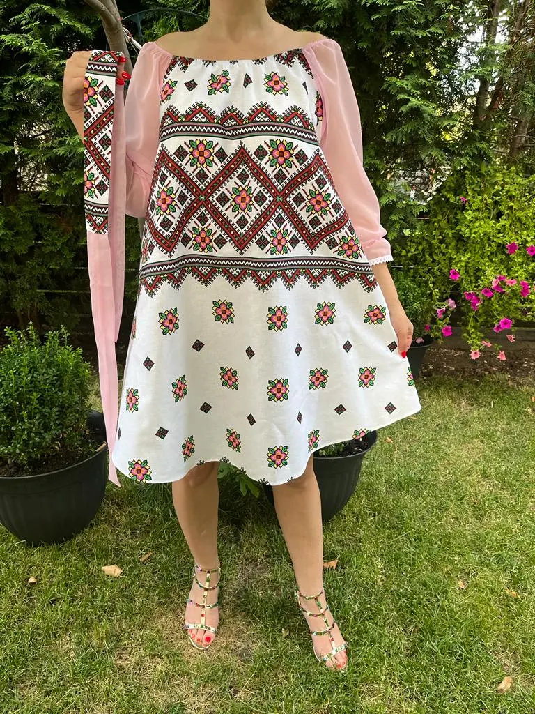 Rochie traditionala Mimi