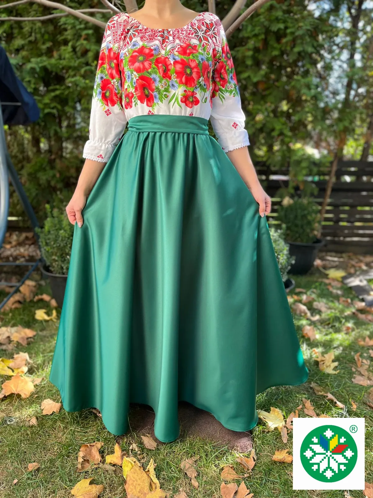 Rochie traditionala lunga Alberta