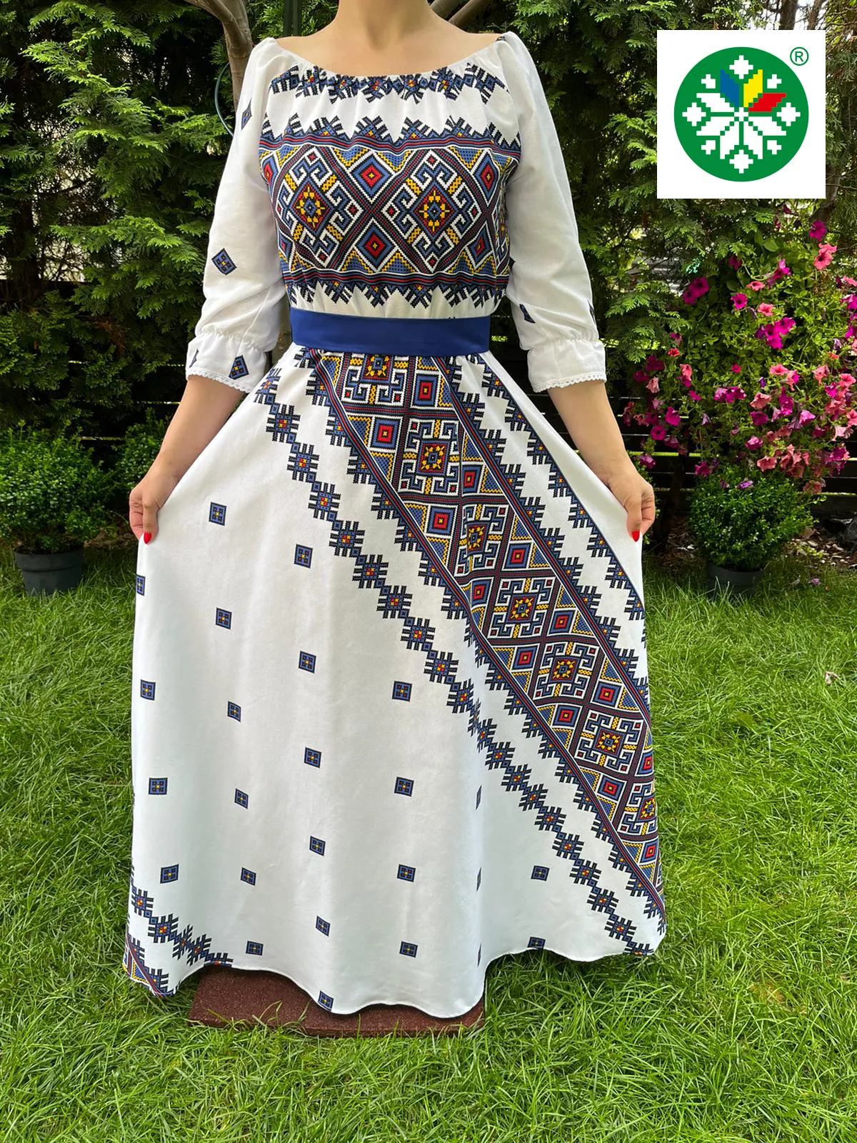 Rochie traditionala lunga Veronica