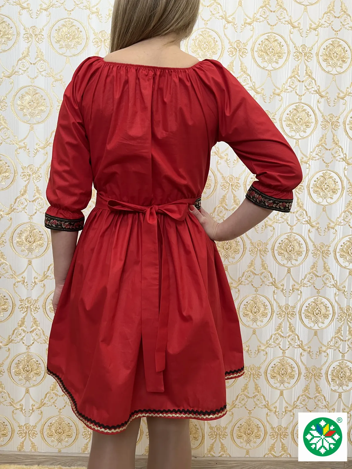 Rochie traditionala Narcisa