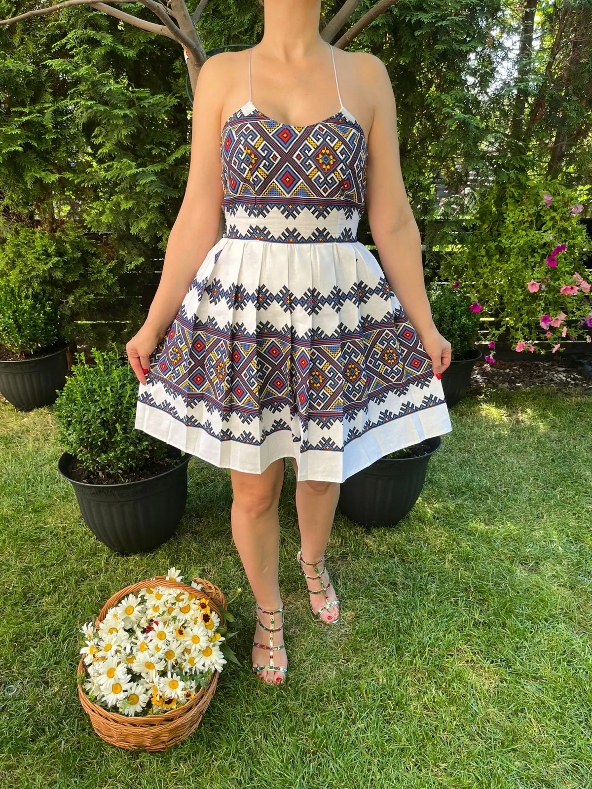 Rochie traditionala pliuri Denisa