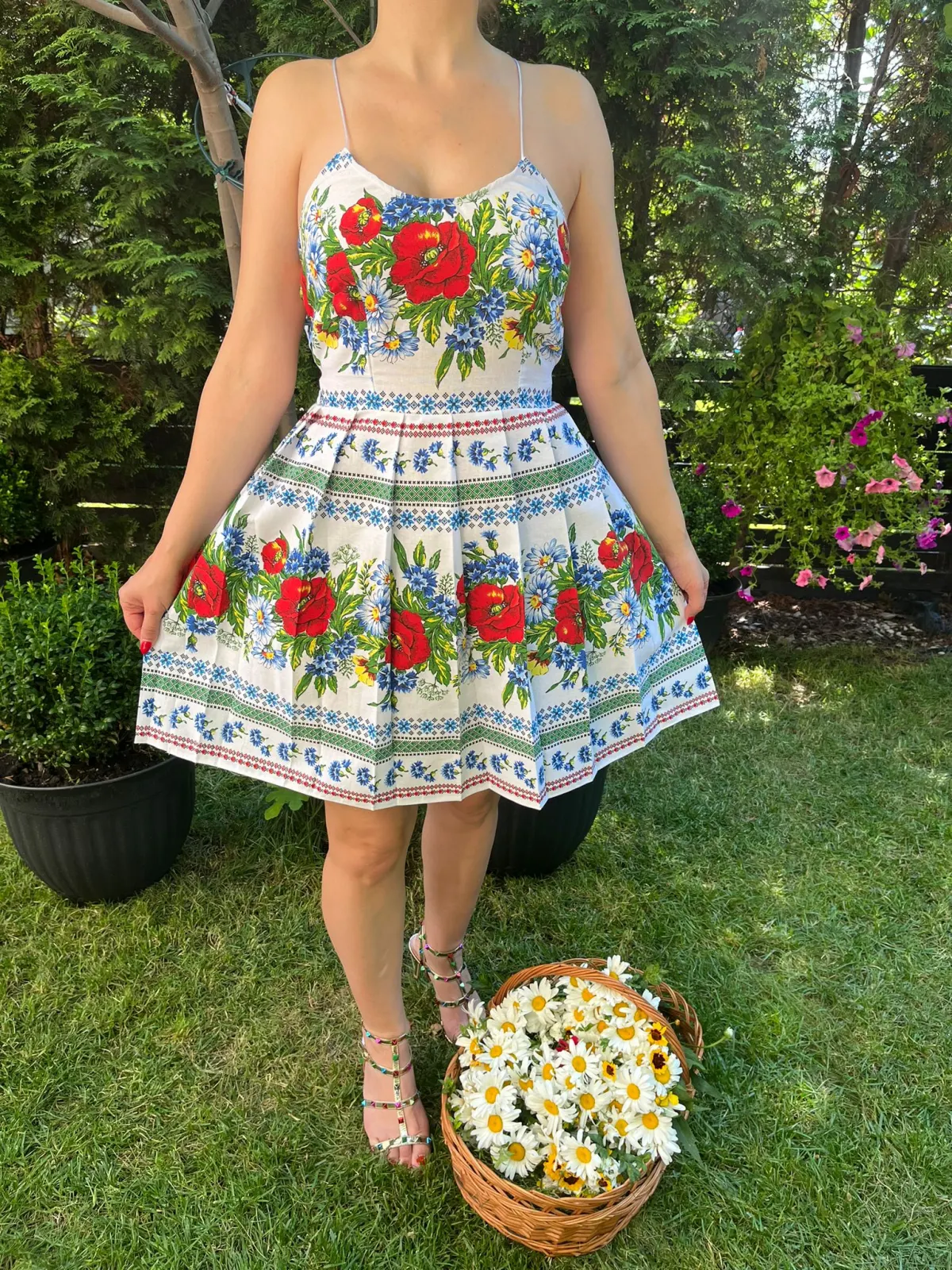 Rochie traditionala pliuri Iasmina