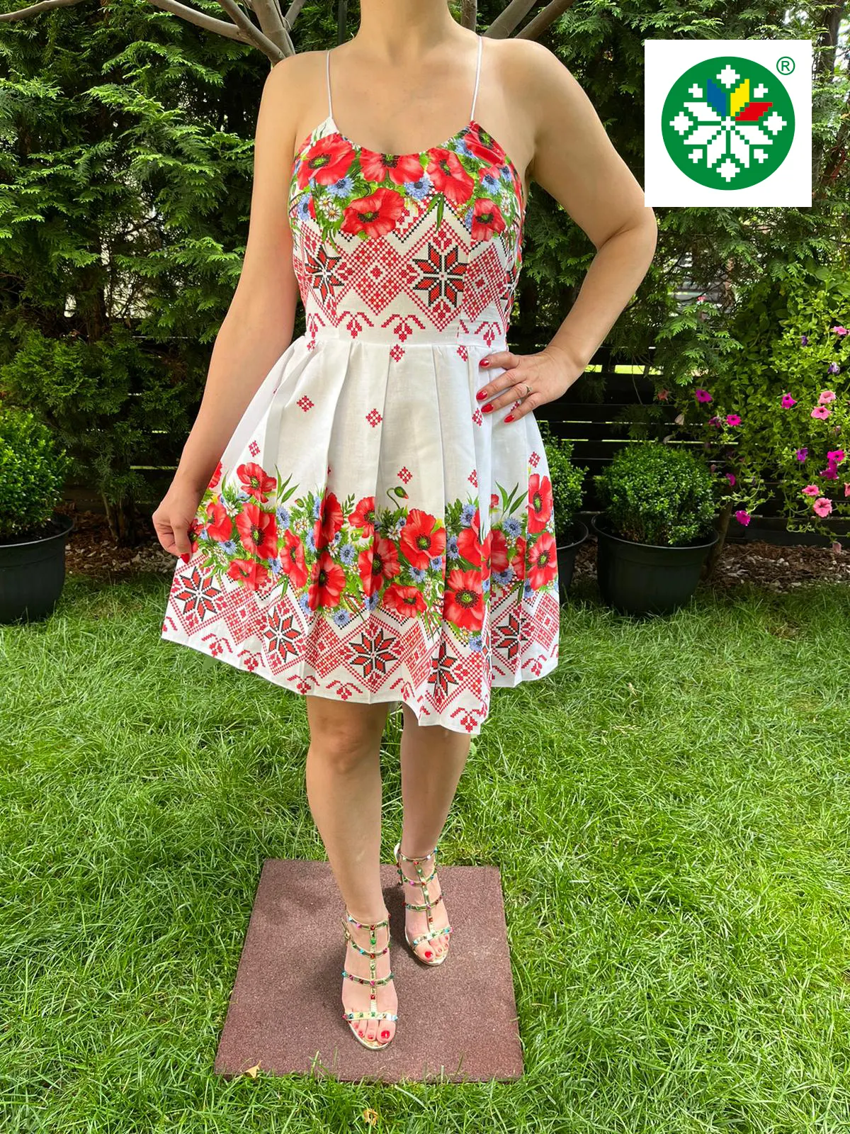 Rochie traditionala pliuri Magdalena