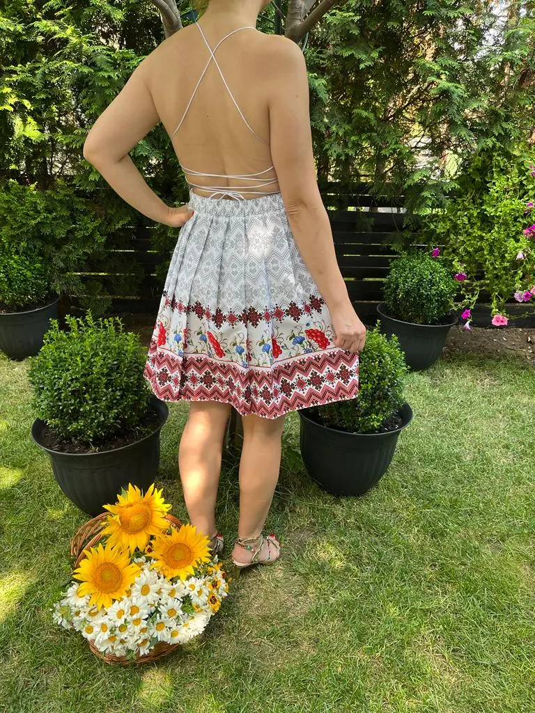 Rochie traditionala pliuri Paula
