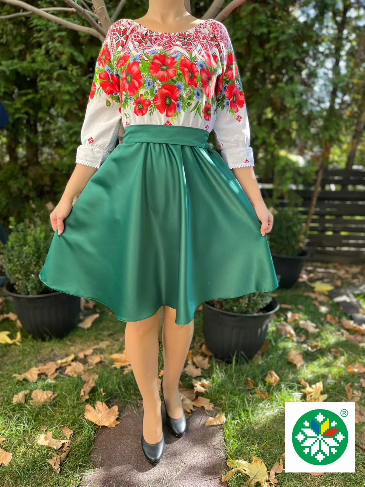 Rochie traditionala scurta Alberta