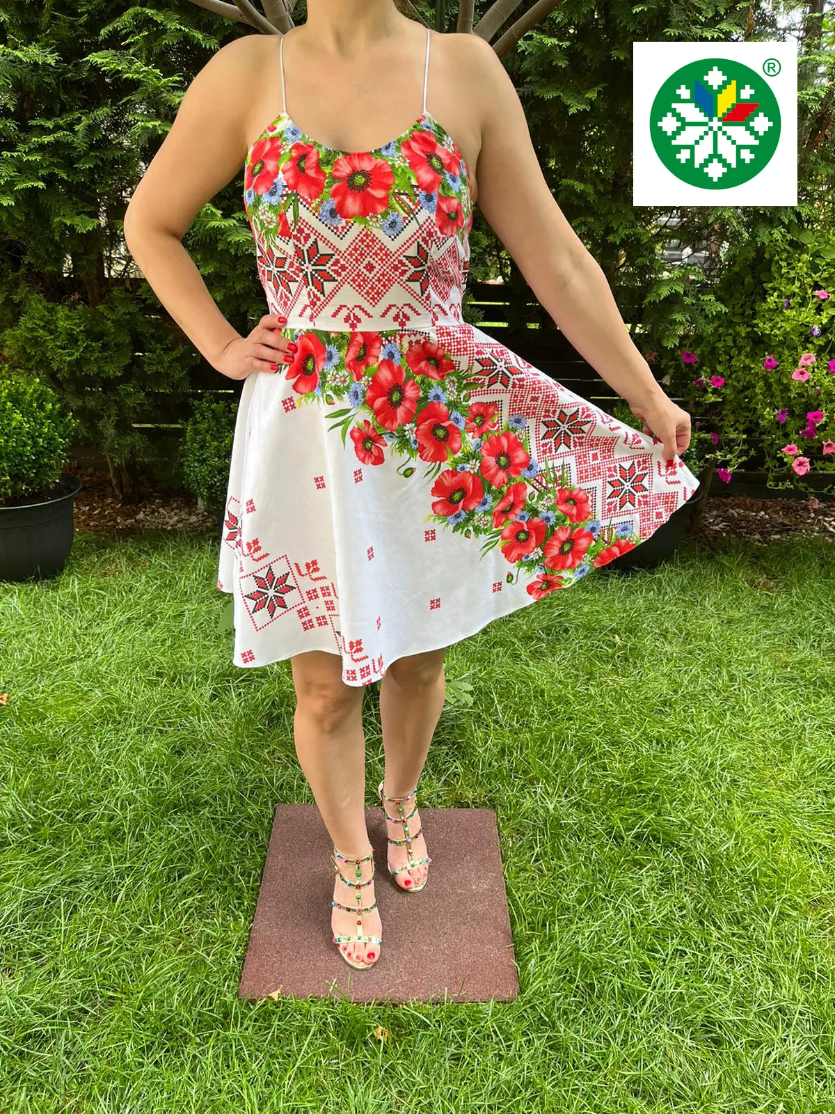 Rochie traditionala scurta Lavinia