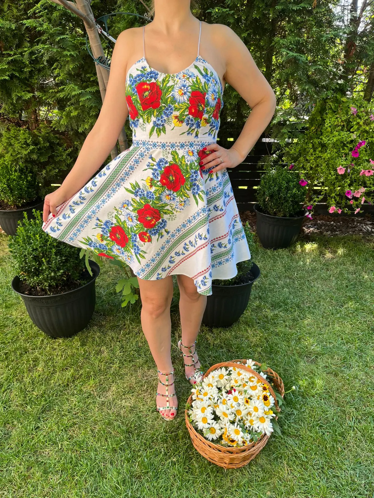 Rochie traditionala scurta Roxana