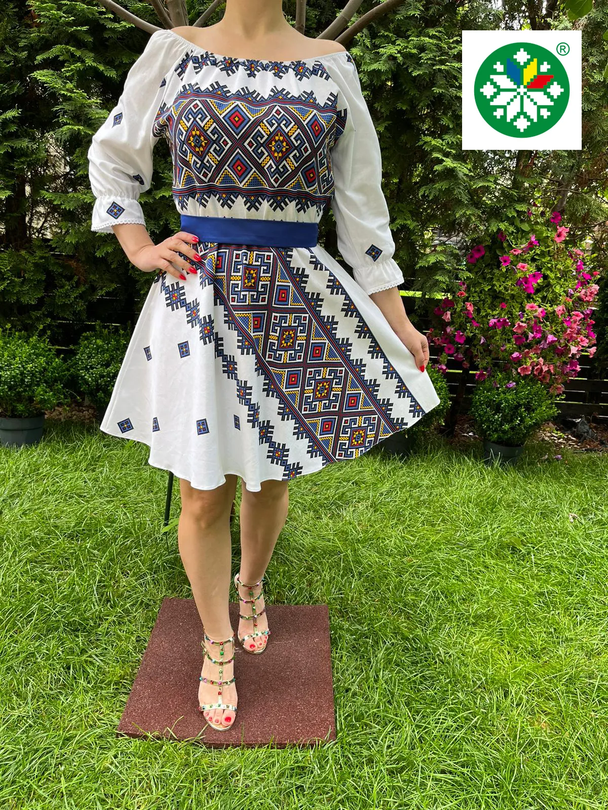 Rochie traditionala scurta Veronica