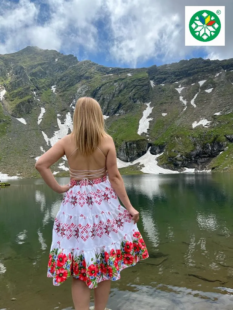 Rochie traditionala volane medie Teea
