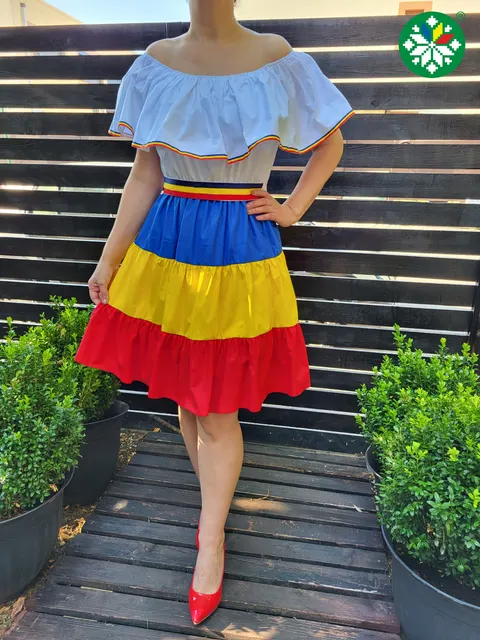 Rochie tricolor 2