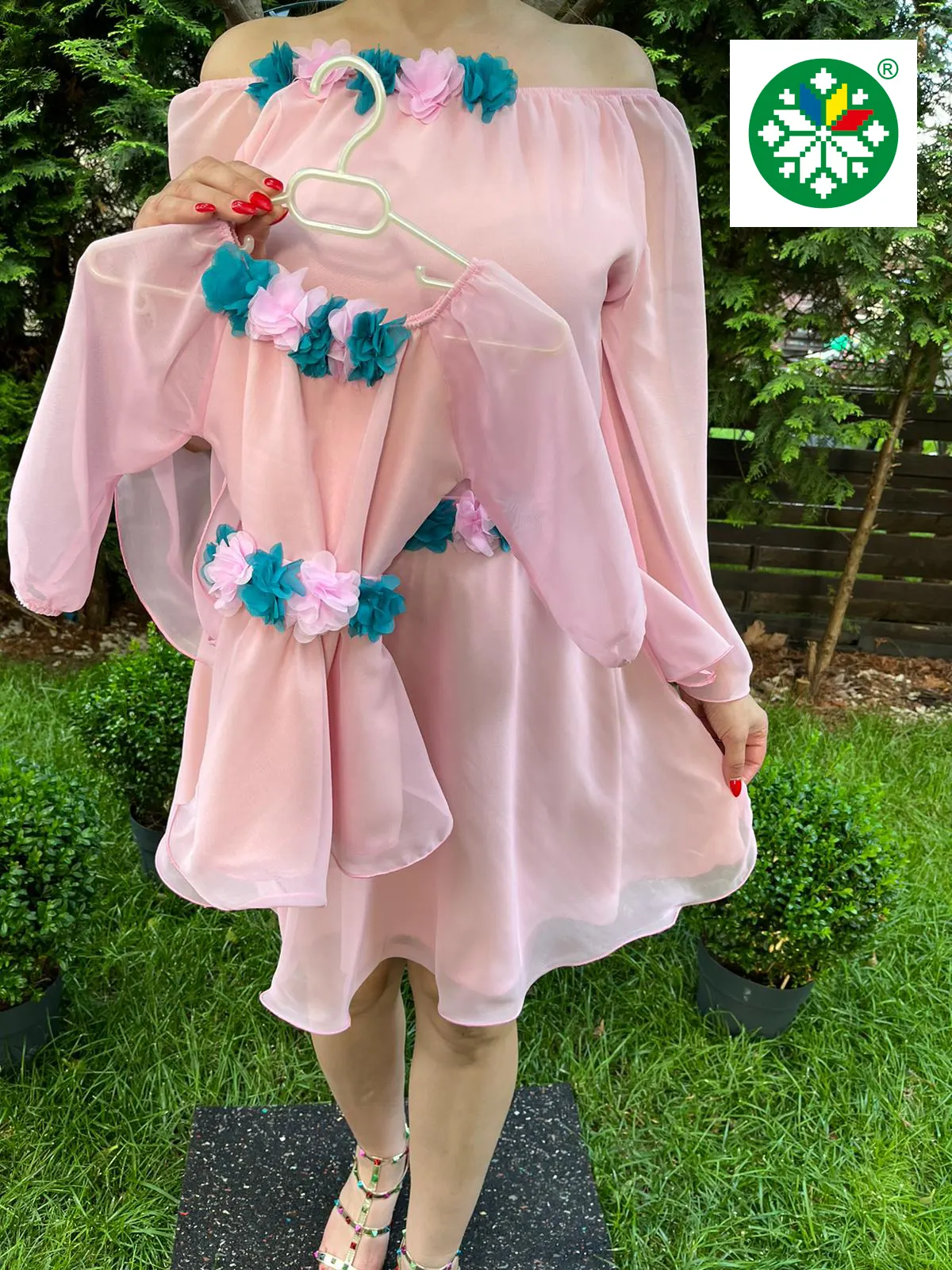Set rochie scurta Cosanzeana roz